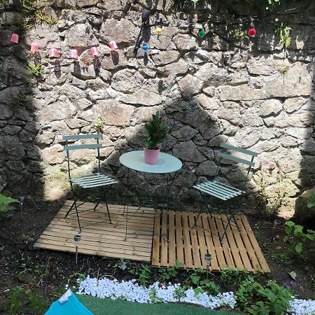 Chambre Calme Au Coeur D'Ussel Ussel  Dış mekan fotoğraf