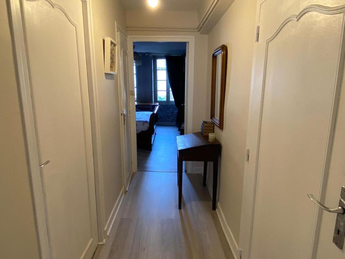 Chambre Calme Au Coeur D'Ussel Ussel  Dış mekan fotoğraf